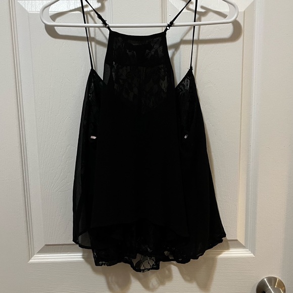 Sheer and lace Forever 21 Contemporary Cami Crop Tank - Picture 2 of 4